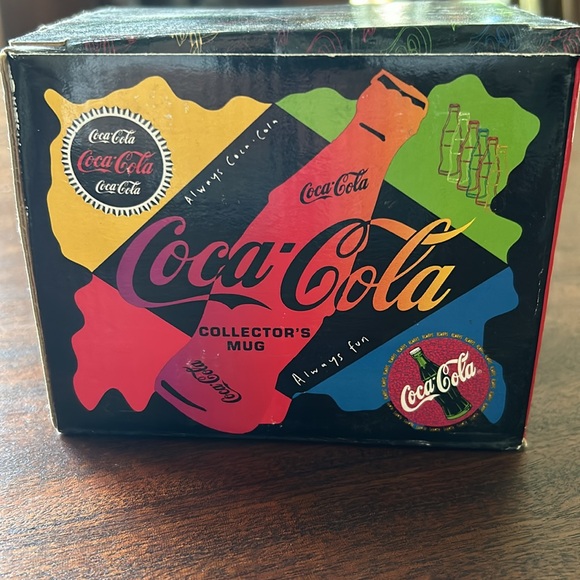 1995 Coca-Cola Collectible Mug NIB - Picture 3 of 5